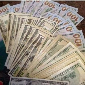 Meet your Posher, Derrick